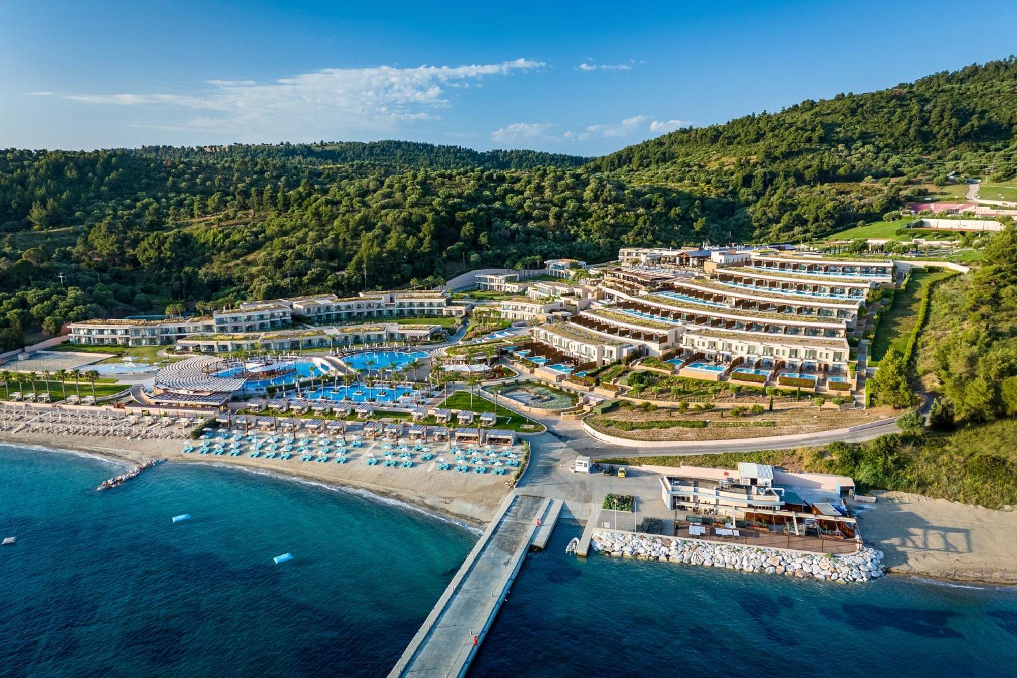 Miraggio Thermal Spa Resort ปัลลูรี ภายนอก รูปภาพ The resort of Porto Katsifi